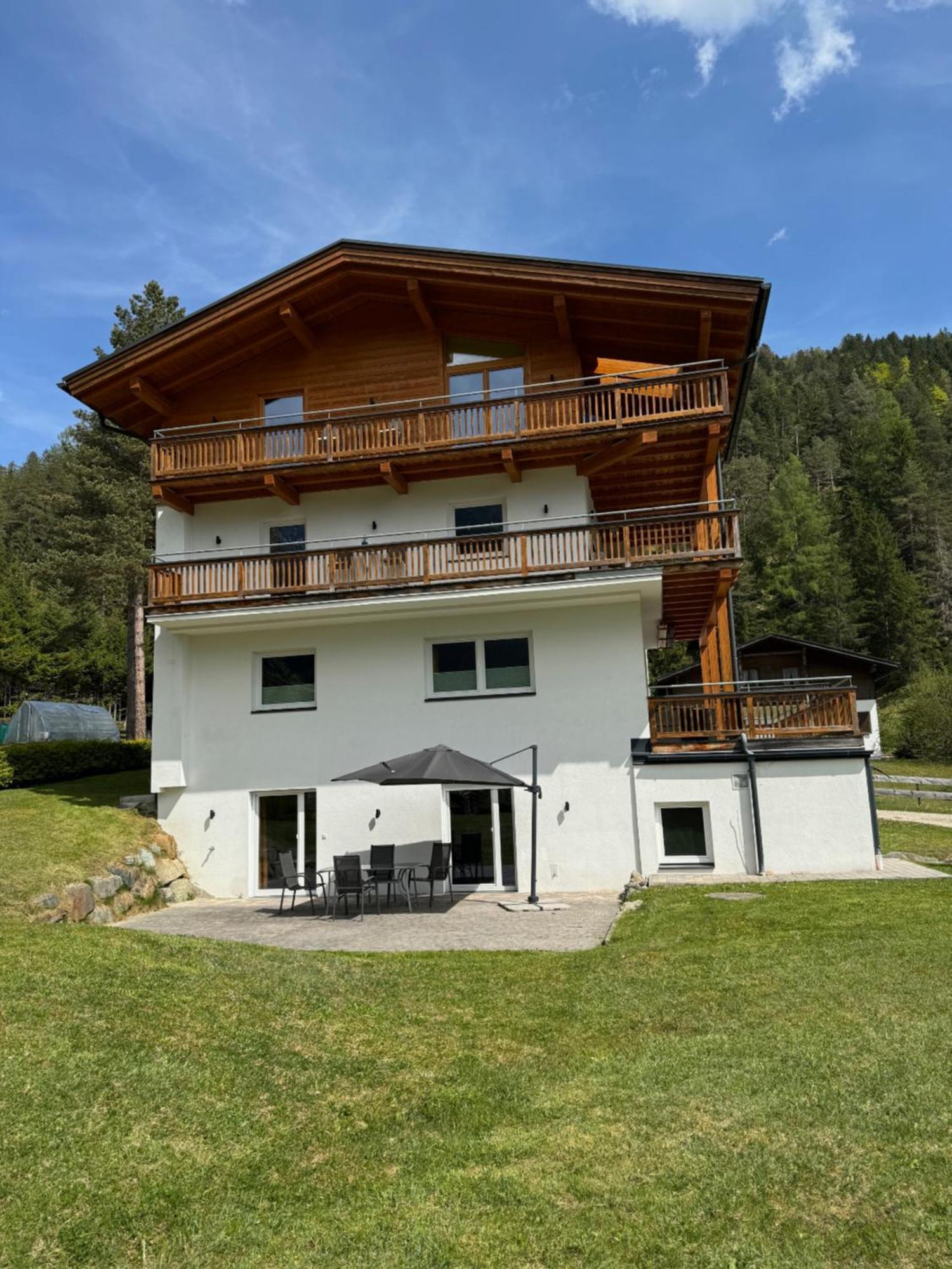 Alpenmond Appartment Halbmond Leutasch Exterior foto